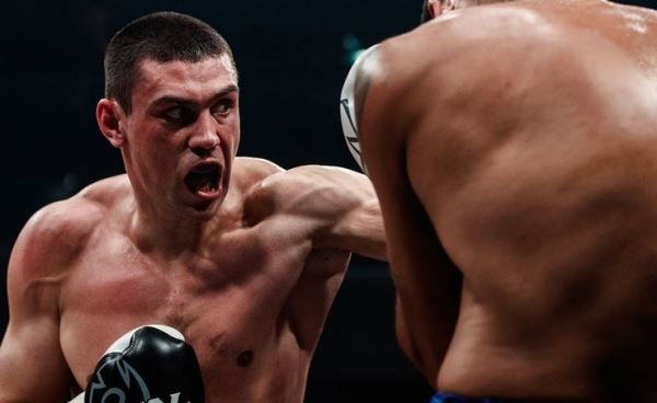 Евгений Тищенко разгромил Дмитрия Кудряшова в бою за пояс WBC International