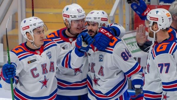 СКА после двух подряд поражений в КХЛ обыграл «Спартак»